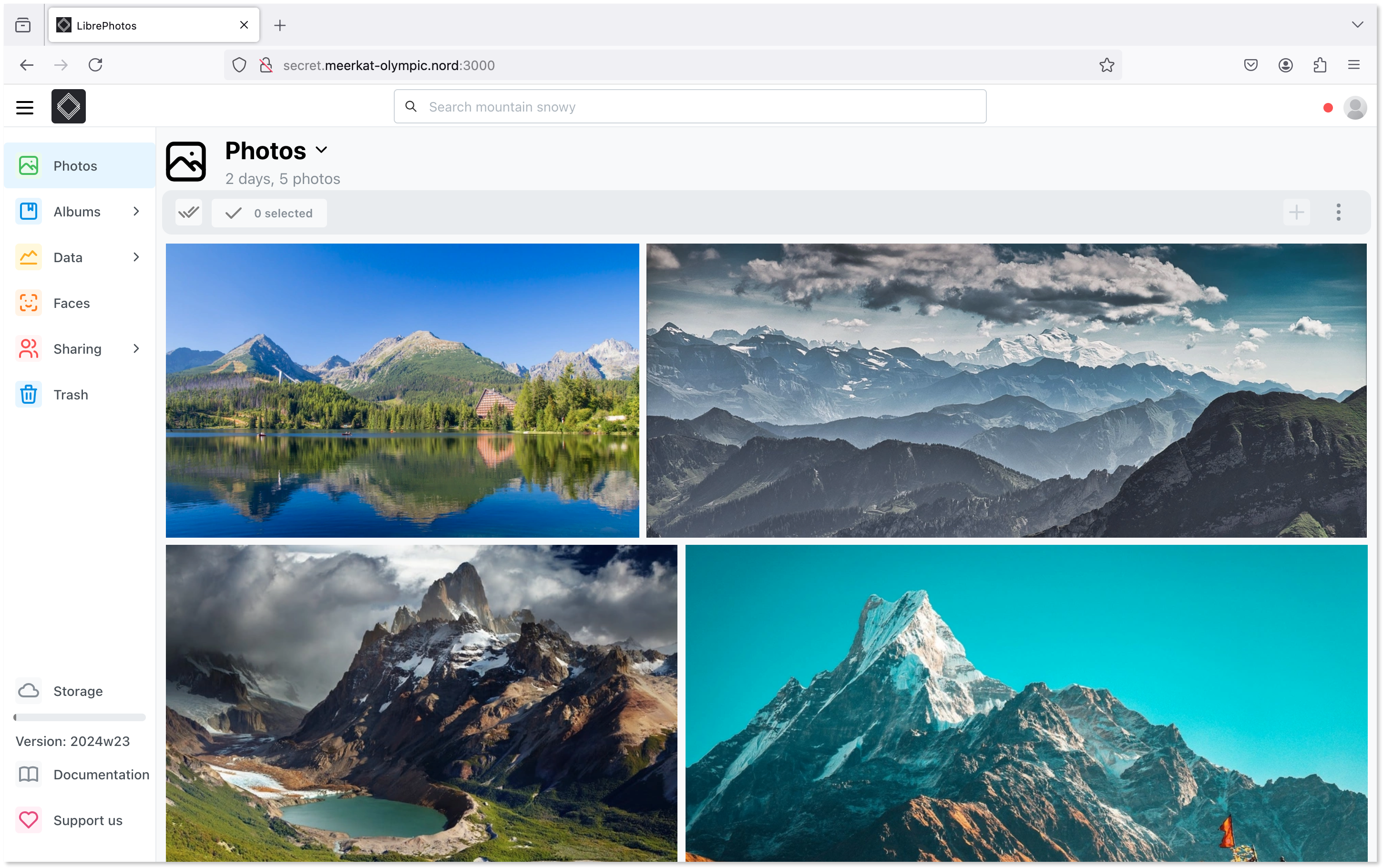 Browsing LibrePhotos over Meshnet.
